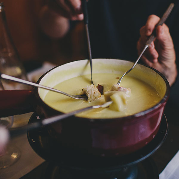 farmers cheese fondue